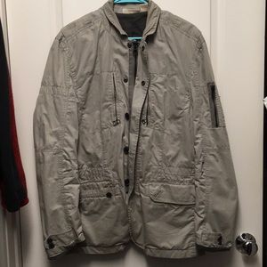 DKNY men’s jacket in khaki - size Med